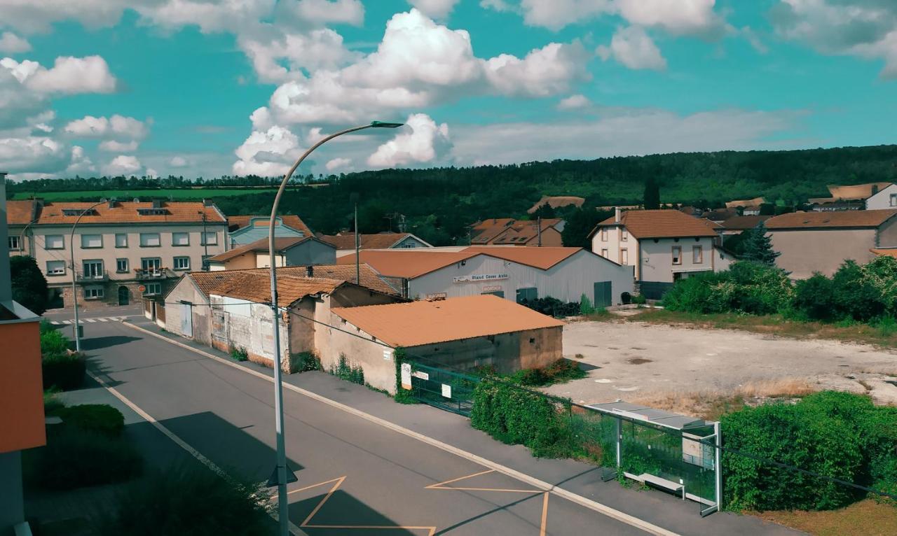 Chez Romain, Appartement Proche Commerces Et Centre Ville Avec Wifi Verdun-sur-Meuse Ngoại thất bức ảnh